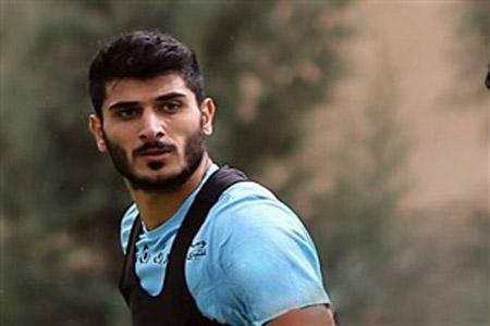 درگیری لفظی با فکری جدایی این بازیکن را رقم زد درگیری لفظی با فکری جدایی این بازیکن را رقم زد